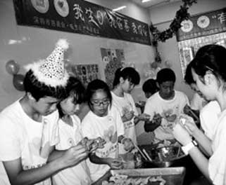 流浪儿童许愿：“我想