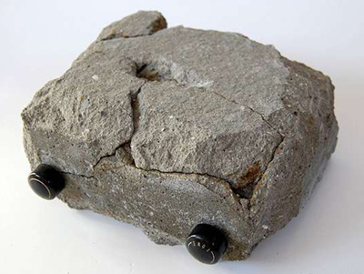 创意石头收音机