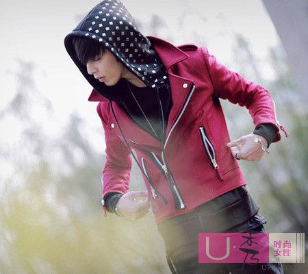 2010冬装时尚新款排行 时尚潮男套装搭配_服饰