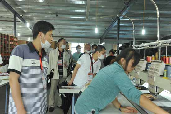 戴上口罩游车间,探索心爱家具是怎样炼成的?_