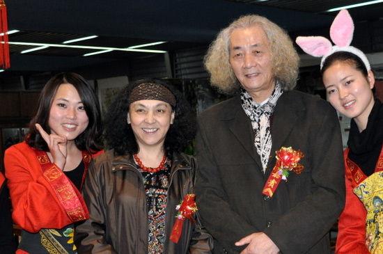 连天红·陈荫夫写兰艺术展