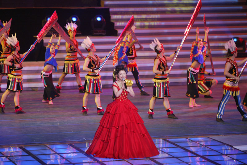 连天红代言人刘媛媛 广告活动展示 刘媛媛图集